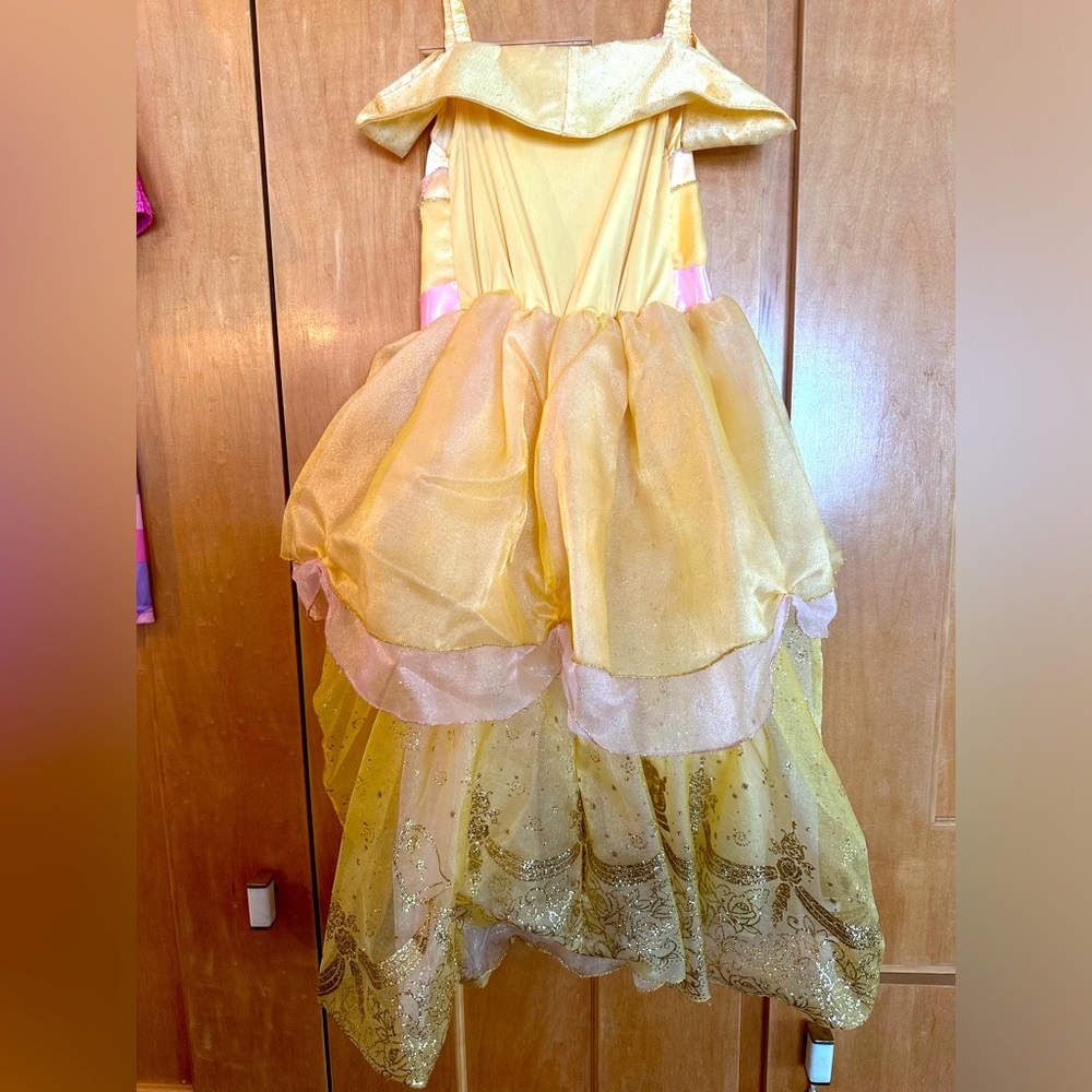🏰 Official Disney Belle Beauty and the Beast dress girls size small - Picture 5 of 7